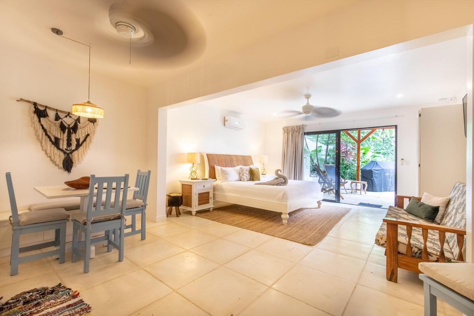 Casa Vitality Bed And Breakfast - Playa Guiones, Nosara - 4 Minute Walk To The Beach Eksteriør bilde